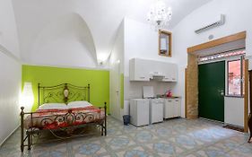 Nacity Holiday Home